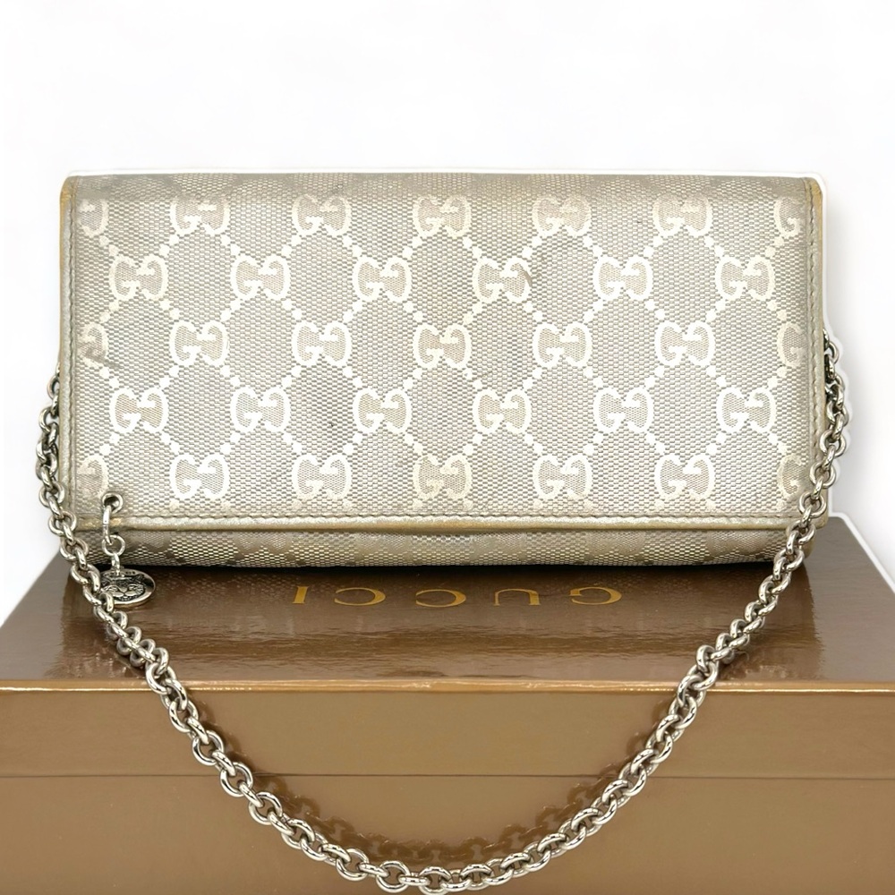 Gucci Wallet On Chain